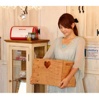 �n�[�g�@�t���[BOX